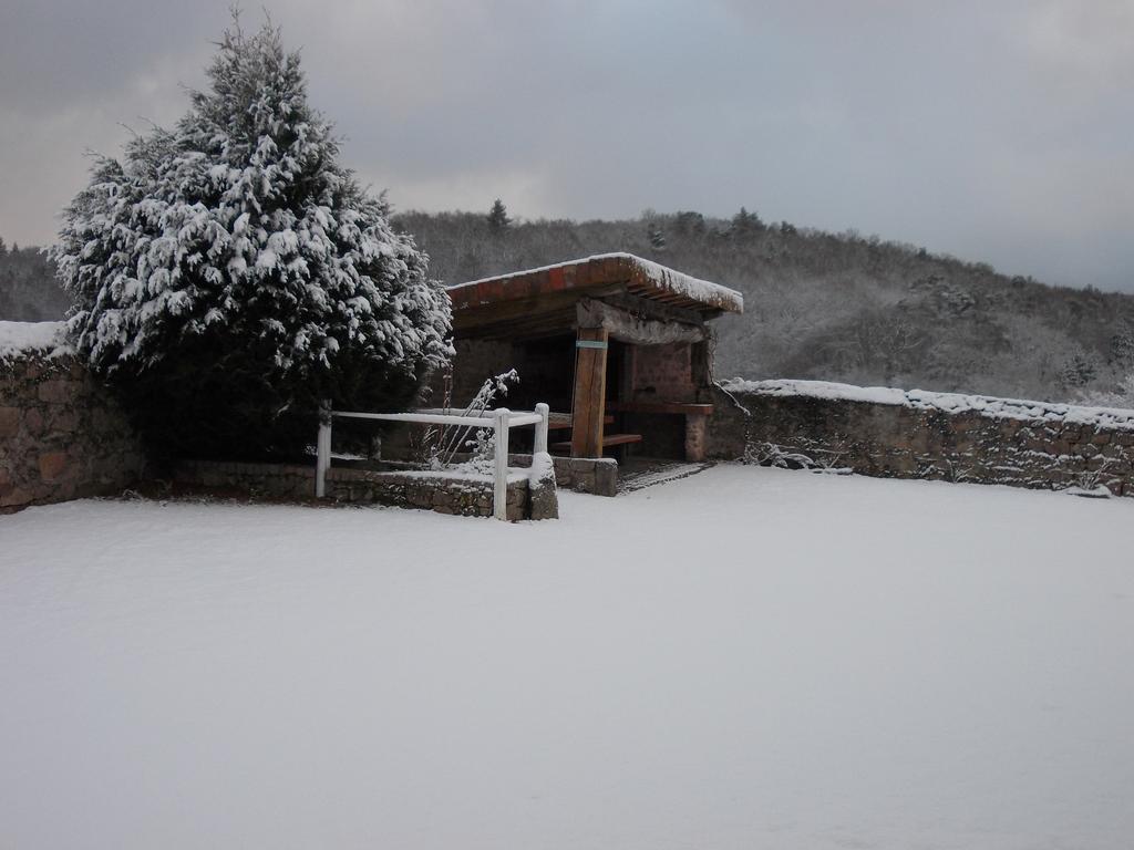 Domaine De Clermont Bed and Breakfast La Roche-en-Brenil Buitenkant foto